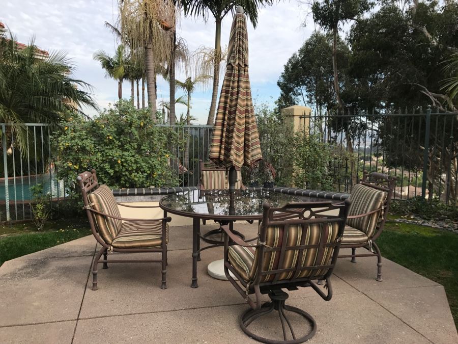 Outdoor Aluminum Round Table With Umbrella, 2 Aluminum Swivel Chairs And 2 Aluminum Armchairs [Photo 3]