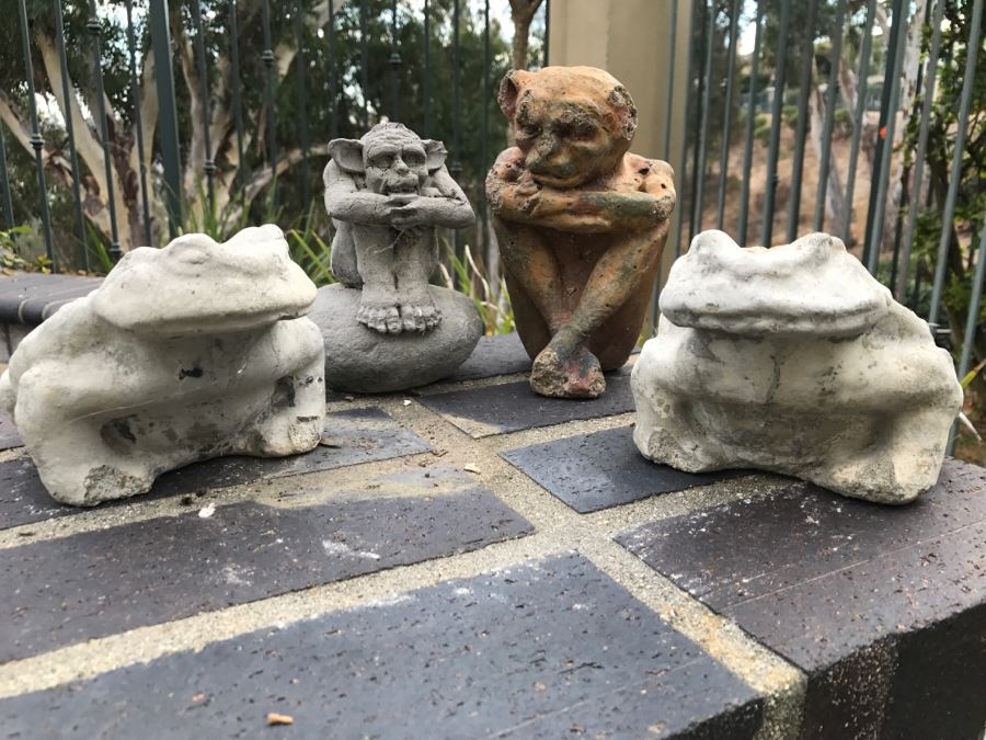 (4) Outdoor Garden Sculptures [Photo 2]