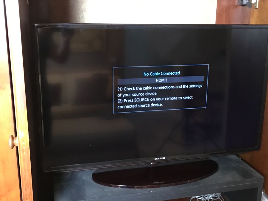 Samsung 40 Inch Flat Panel HDTV Television UN40H5201 [Photo 4]
