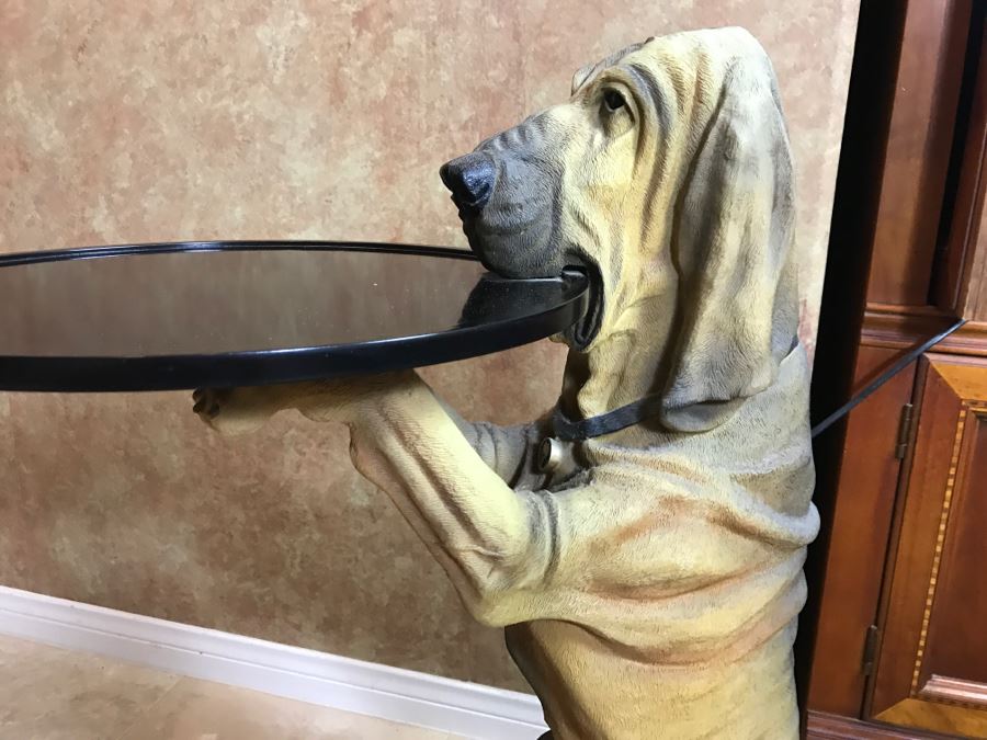 Bombay Co. Hawthorne The Hound Dog Side Table 33'H X 27'D [Photo 4]