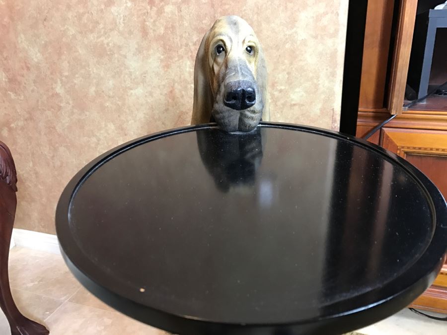 Bombay Co. Hawthorne The Hound Dog Side Table 33'H X 27'D [Photo 7]