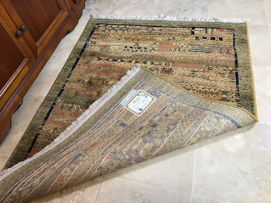 Hand Finished Wool Rug Made In Belgium 4' X 5'7' [Photo 5]