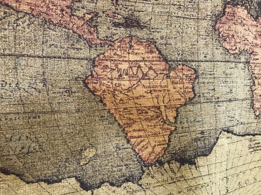 Map Of The World Tapestry With Rod And Wall Mounting Hardware 52' X 37' [Photo 9]