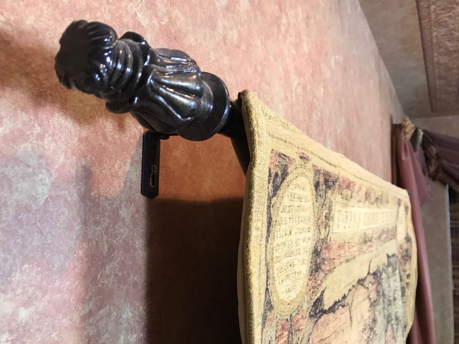 Map Of The World Tapestry With Rod And Wall Mounting Hardware 52' X 37' [Photo 4]