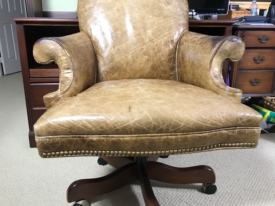 Hooker Furniture Leather Office Chair With Brass Nails [Photo 5]