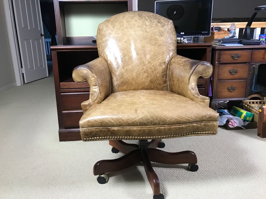 Hooker Furniture Leather Office Chair With Brass Nails [Photo 4]