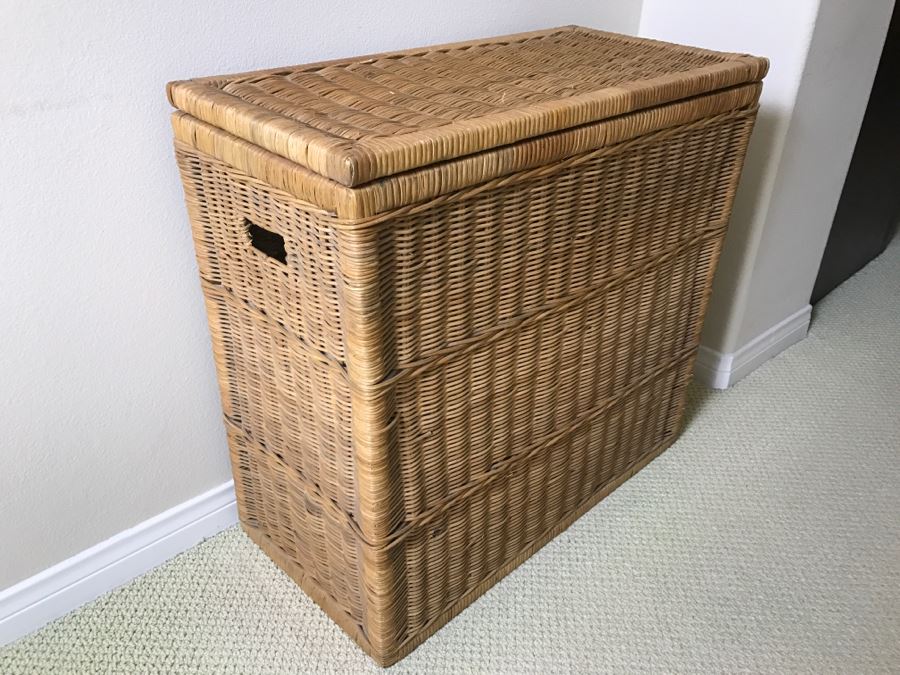 Wicker Hamper [Photo 2]