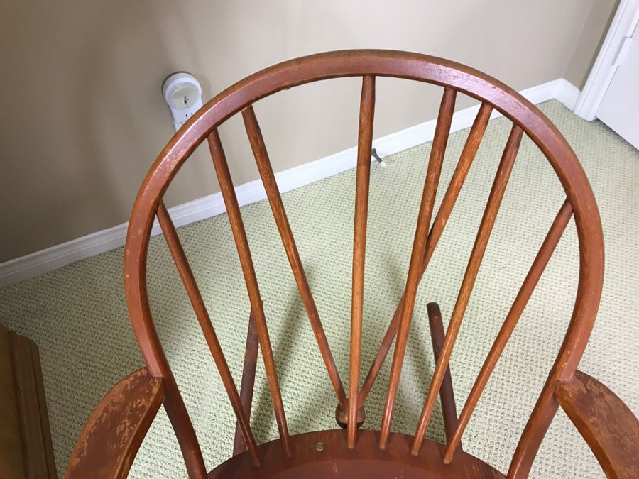 Vintage Wooden Rocking Chair - Note That One Of The Verical Back Supports Is Missing [Photo 5]