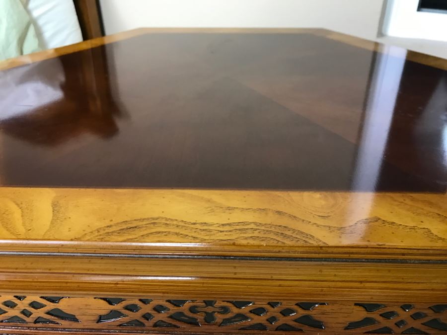 Stunning Hexagon Cabinet Table Lockable 23'W X 24'H [Photo 9]