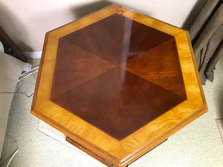 Stunning Hexagon Cabinet Table Lockable 23'W X 24'H [Photo 8]