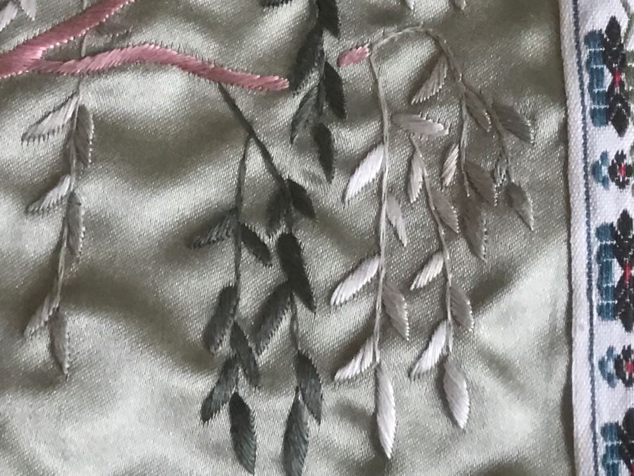 Pair Of Framed Asian Silk Embroidery Of Birds And Flowers Artwork [Photo 10]