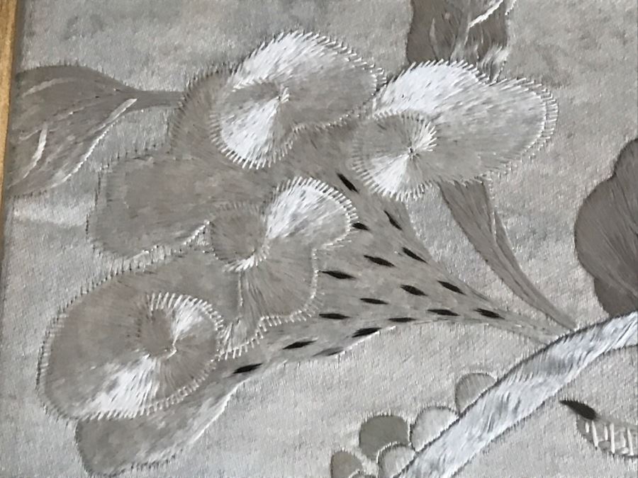 Very Fine Vintage Hand Stitched Silk Embroidery Of Rooster And Flowers In Gilt Bamboo Frame [Photo 17]
