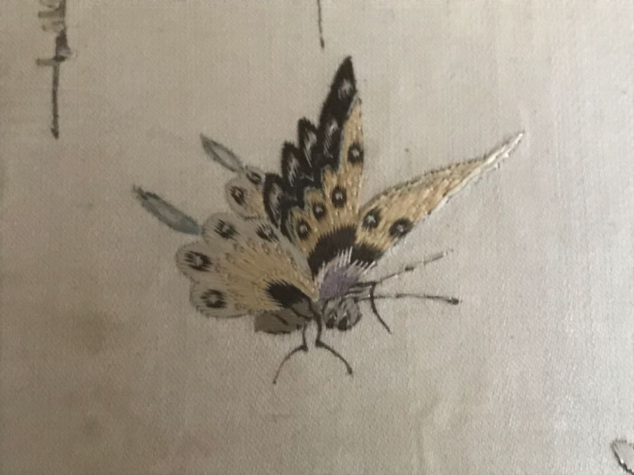 STUNNING Very Fine Vintage Hand Stitched Silk Embroidery Of Many Birds And Trees In Gilt Bamboo Frame [Photo 22]