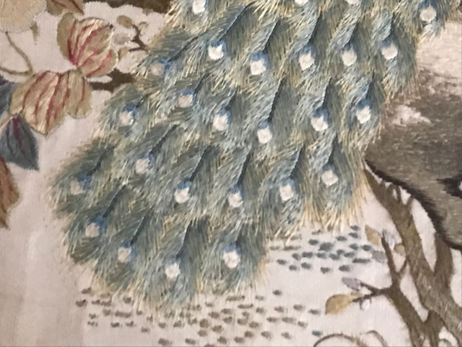 STUNNING Very Fine Vintage Hand Stitched Silk Embroidery Of Many Birds And Trees In Gilt Bamboo Frame [Photo 17]