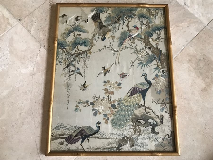 STUNNING Very Fine Vintage Hand Stitched Silk Embroidery Of Many Birds And Trees In Gilt Bamboo Frame [Photo 2]