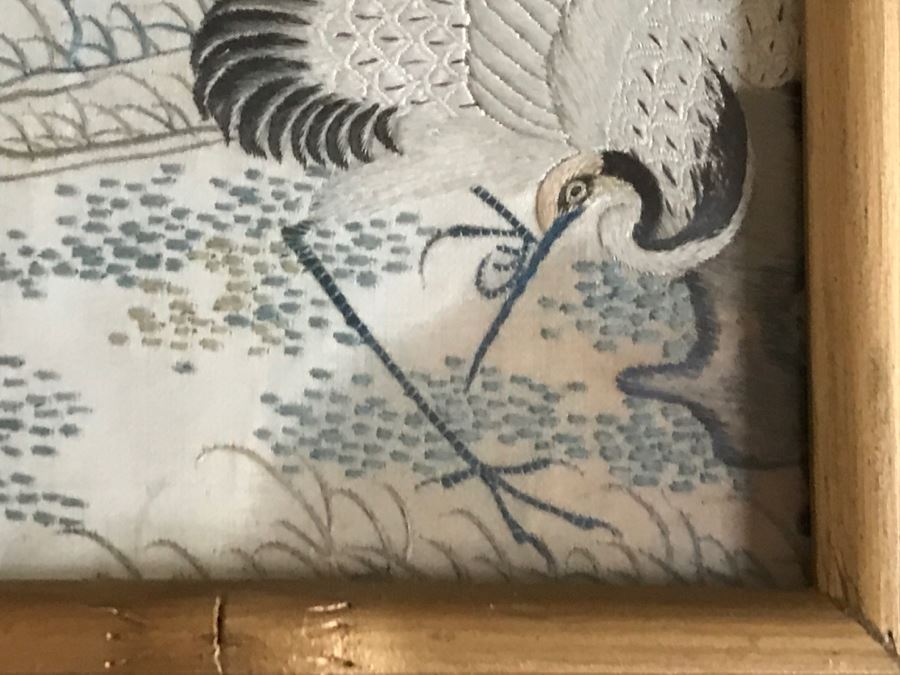 STUNNING Very Fine Vintage Hand Stitched Silk Embroidery Of Many Birds And Trees In Gilt Bamboo Frame [Photo 19]