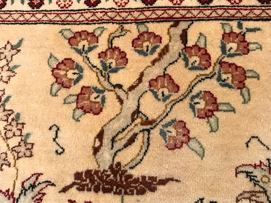 Stunning Finely Hand Woven Silk Signed Persian Rug Meant For Wall Hanging 39' X 60' [Photo 11]