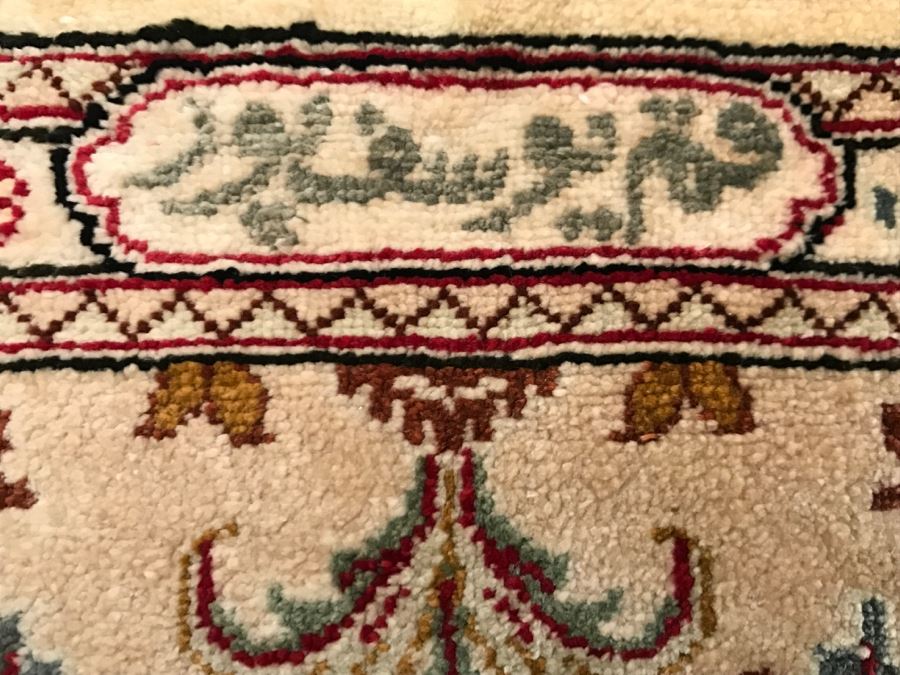 Stunning Finely Hand Woven Silk Signed Persian Rug Meant For Wall Hanging 39' X 60' [Photo 10]