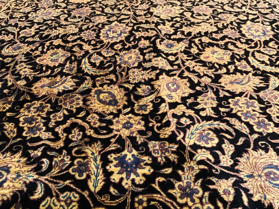 Stunning Very Finely Knotted Oriental Rug 100% Silk Signed 39' X 60' [Photo 13]