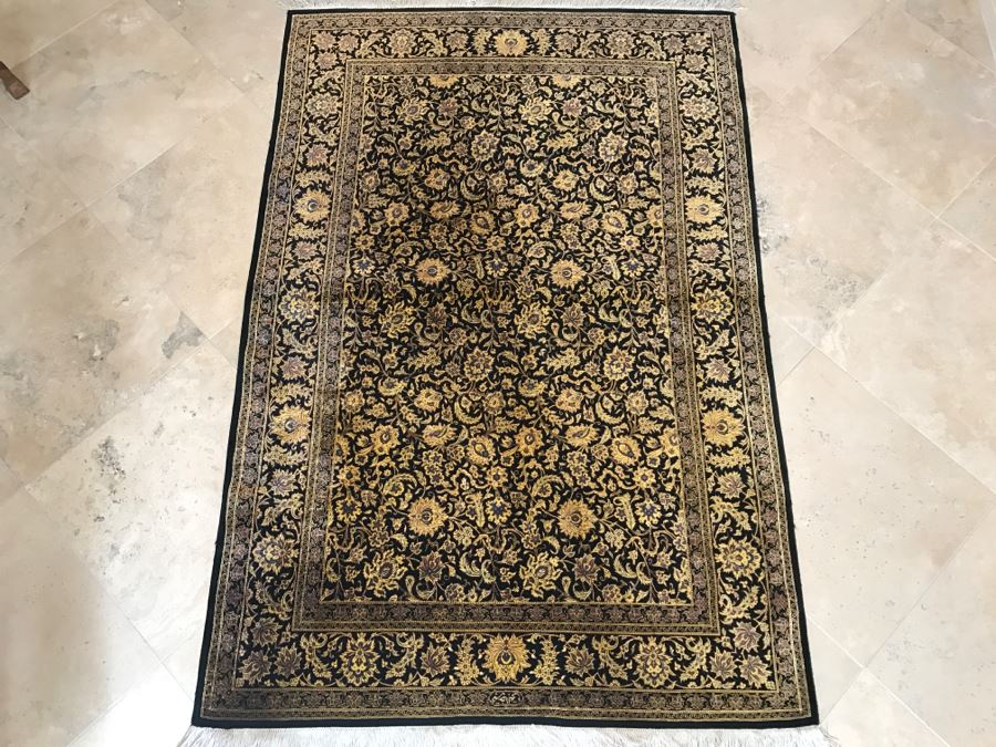 Stunning Very Finely Knotted Oriental Rug 100% Silk Signed 39' X 60' [Photo 2]