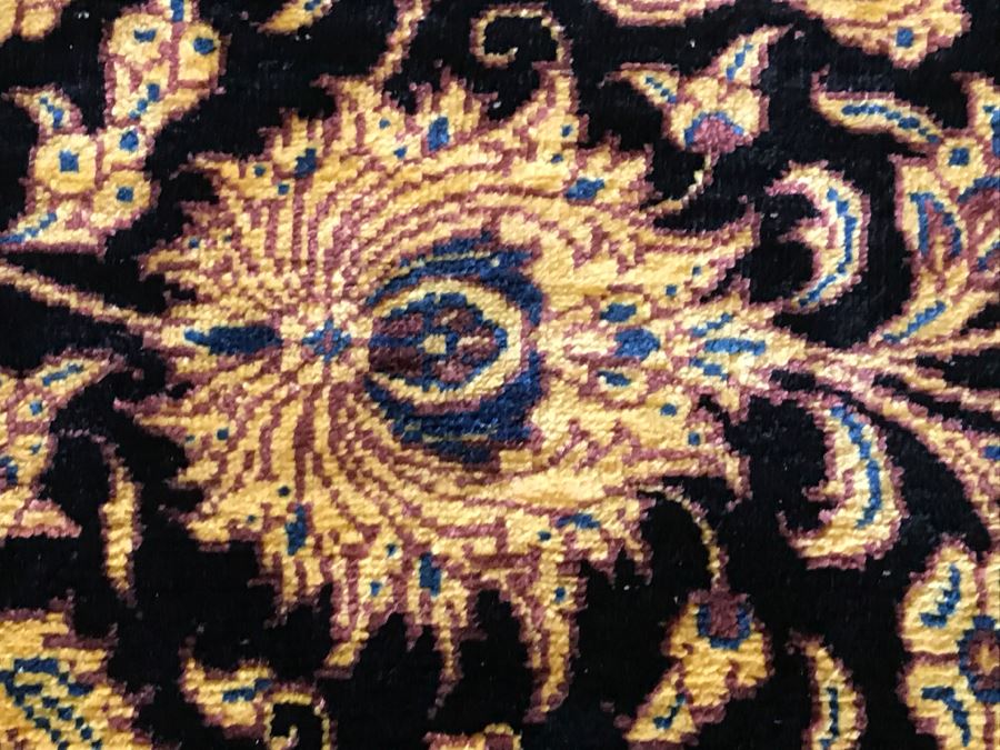 Stunning Very Finely Knotted Oriental Rug 100% Silk Signed 39' X 60' [Photo 11]