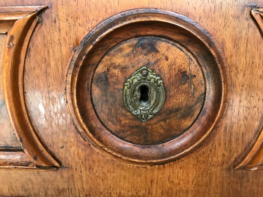 Beautiful Antique Wood Carved Chest Of Drawers Dresser 4-Drawers With Marble Top (See Matching Nightstand) [Photo 14]