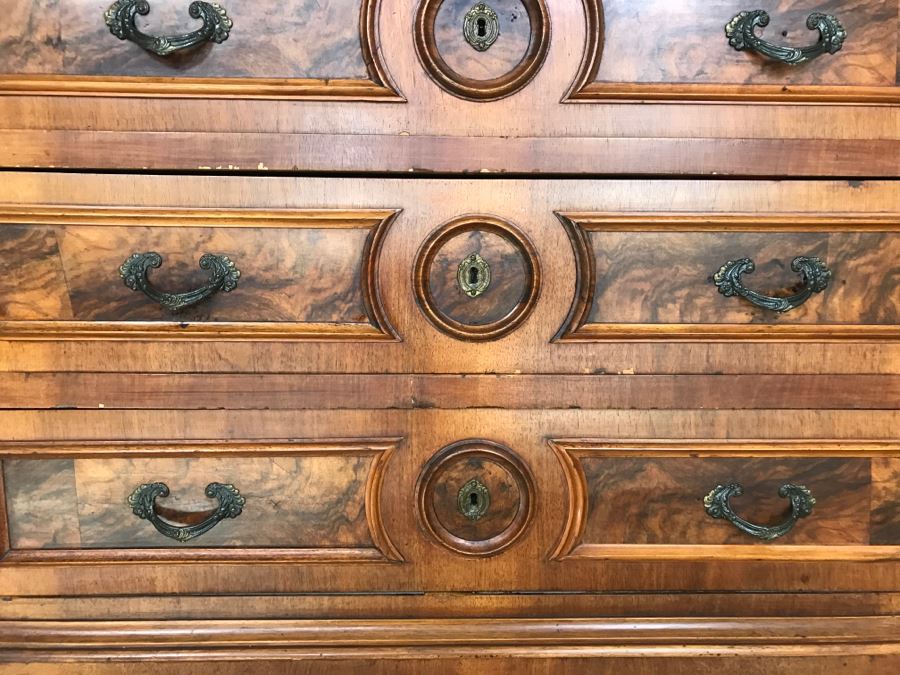 Beautiful Antique Wood Carved Chest Of Drawers Dresser 4-Drawers With Marble Top (See Matching Nightstand) [Photo 13]