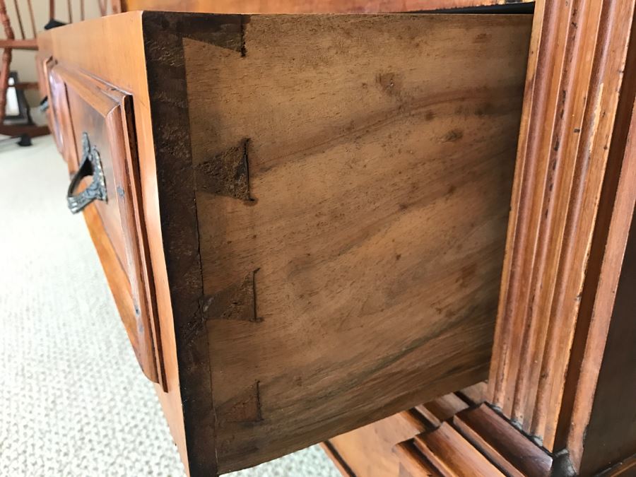 Beautiful Antique Wood Carved Chest Of Drawers Dresser 4-Drawers With Marble Top (See Matching Nightstand) [Photo 16]