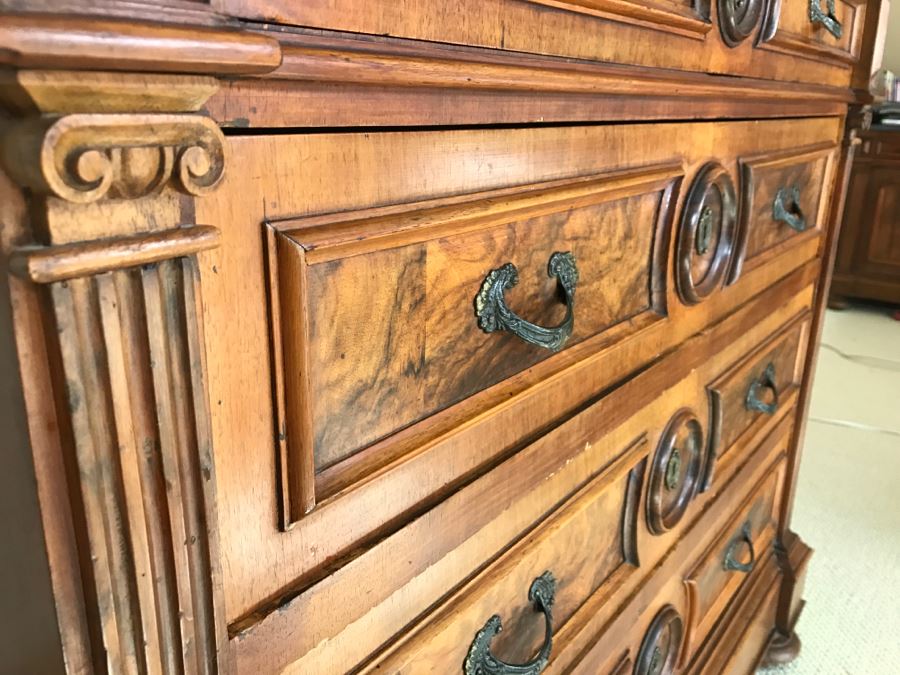 Beautiful Antique Wood Carved Chest Of Drawers Dresser 4-Drawers With Marble Top (See Matching Nightstand) [Photo 10]
