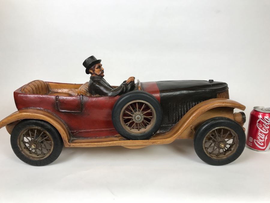 Large Decorative Antique 1913 Car Model With Driver [Photo 1]