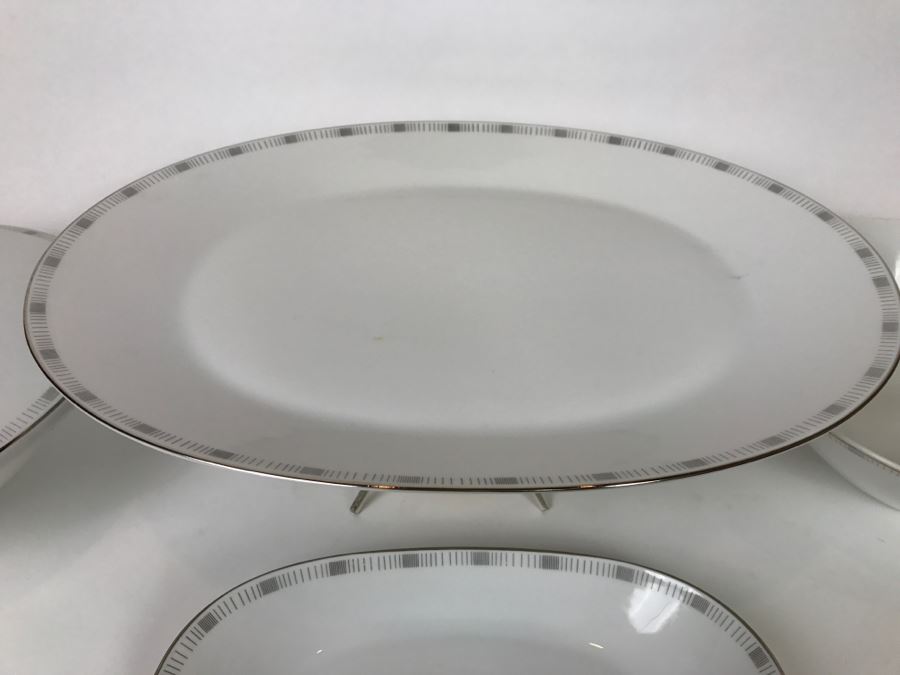 Vintage Mid Century Pattern Rosenthal Germany China Set See All   24070 5plh 