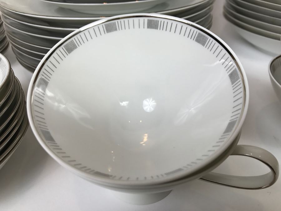 Vintage Mid-Century Pattern Rosenthal Germany China Set - See All Photos - Apx 54 Pieces [Photo 8]