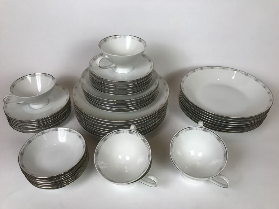 Vintage Mid-Century Pattern Rosenthal Germany China Set - See All Photos - Apx 54 Pieces [Photo 3]