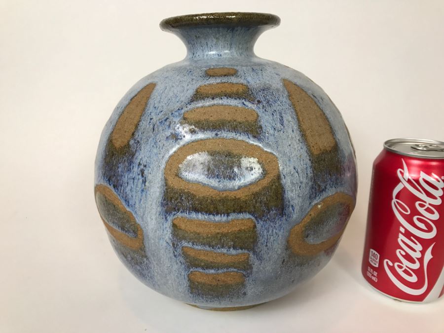 Vintage 1971 Mid-Century Pottery Vessel Signed Stephens [Photo 4]
