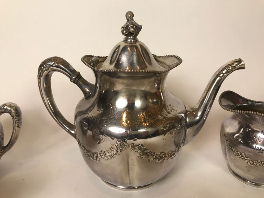 Vintage Pairpoint Mfg Co Quadruple Plate Silver Tea Set New Bedford, Mass [Photo 2]