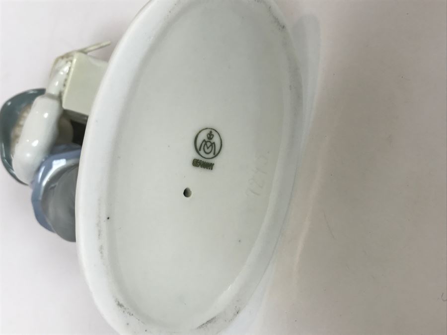 Vintage Metzler & Ortloff German Porcelain Boy With Bird Figurine [Photo 8]