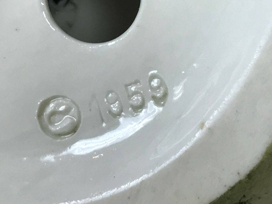 Vintage 1959 G. Calle Works Of Art Figurine Of Baby Petting Dog Italy [Photo 13]