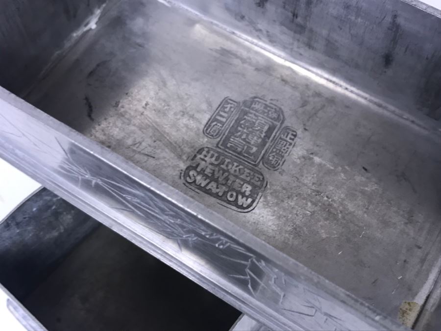 Pair Of Chased Design Dragon Serpent Pewter Boxes Signed Huikee Pewter Swatow [Photo 17]