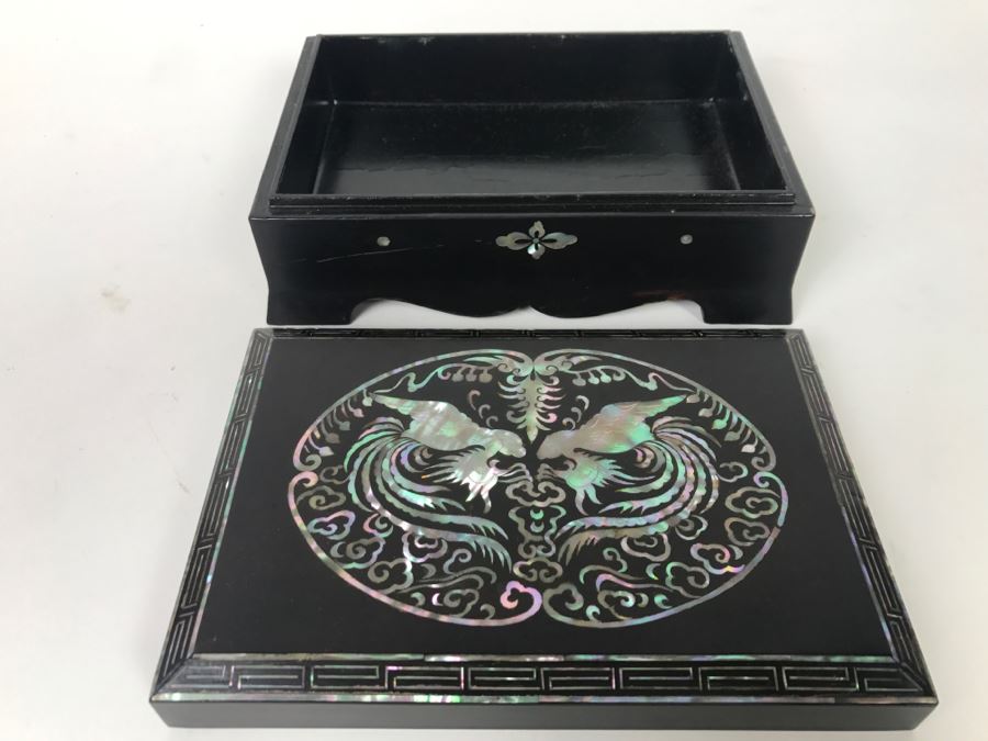 Mother Of Pearl Inlay Lacquer Wooden Box [Photo 6]