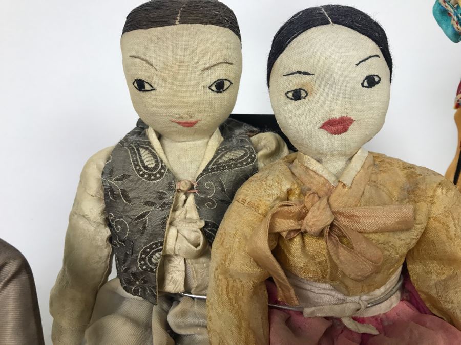 Vintage Asian Doll Collection [Photo 3]