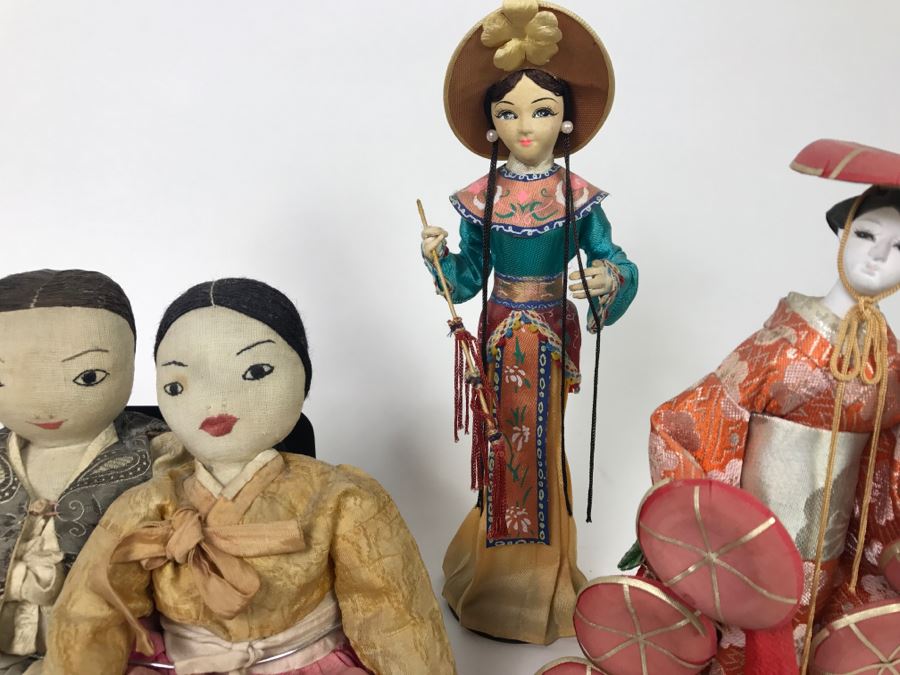 Vintage Asian Doll Collection [Photo 9]