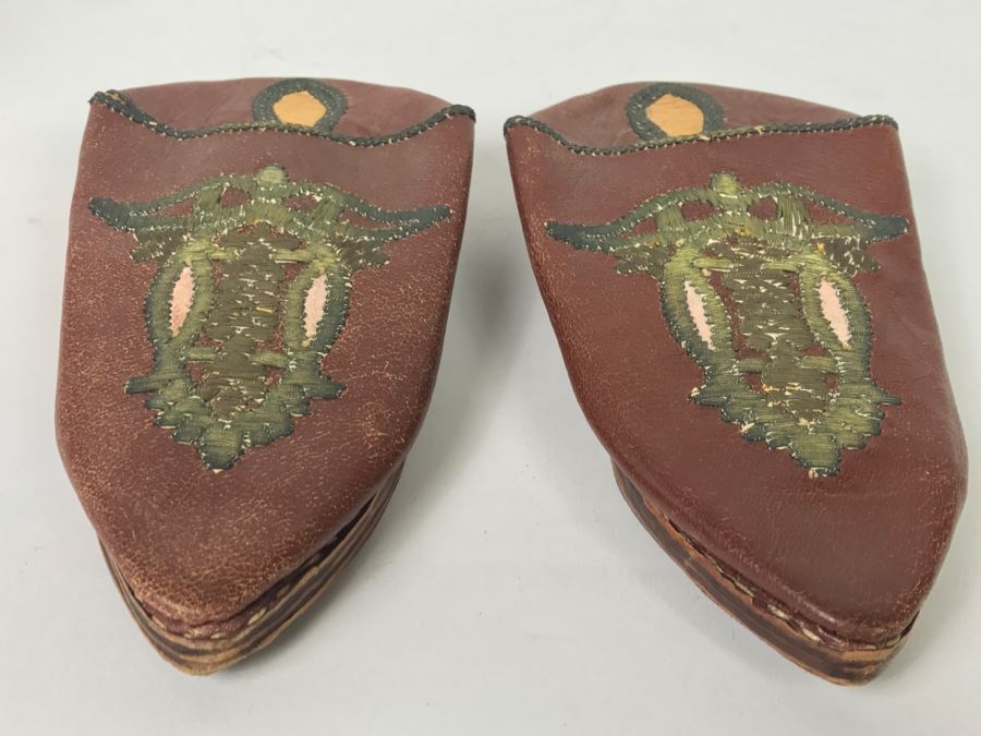 Pair Of Vintage Hand Made Leather Slippers With Embroidery [Photo 5]