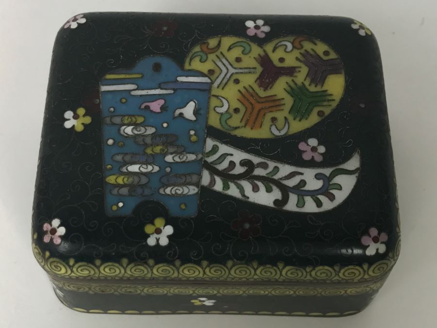 Small Cloisonne Trinket Box [Photo 2]