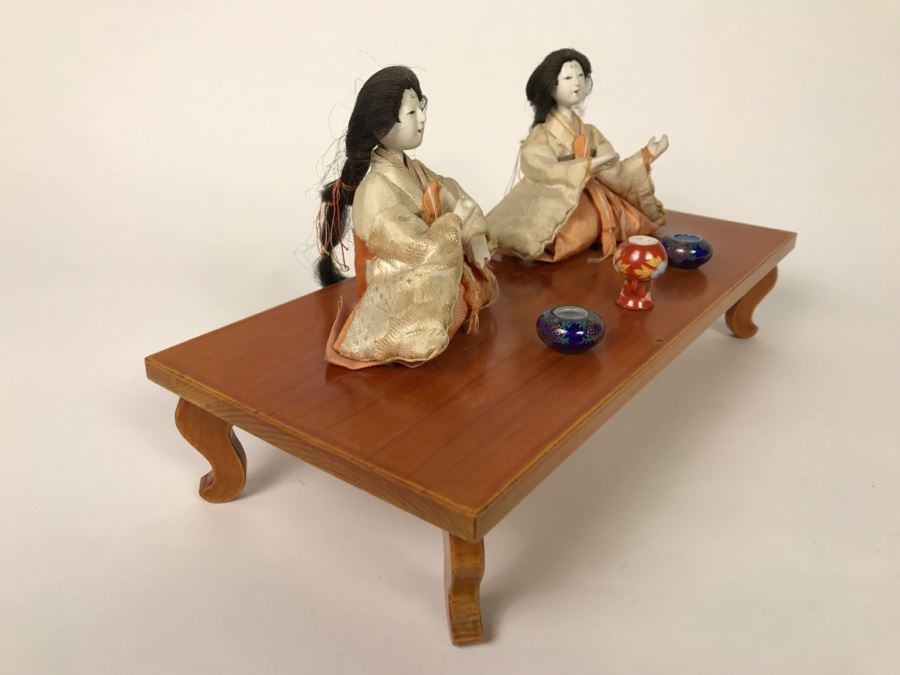 Pair Of Japanese Dolls On Stand With Signed Miniature Porcelain [Photo 17]