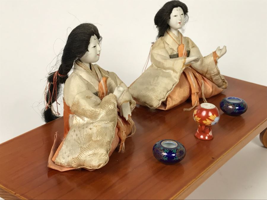 Pair Of Japanese Dolls On Stand With Signed Miniature Porcelain