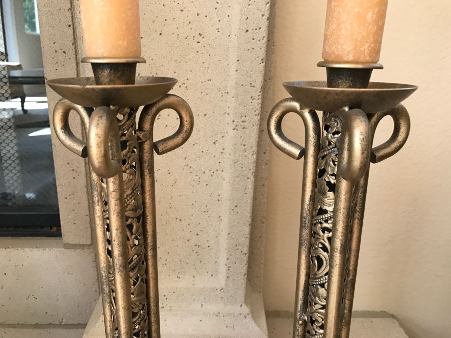 Set Of 4 Large Candle Holders [Photo 4]