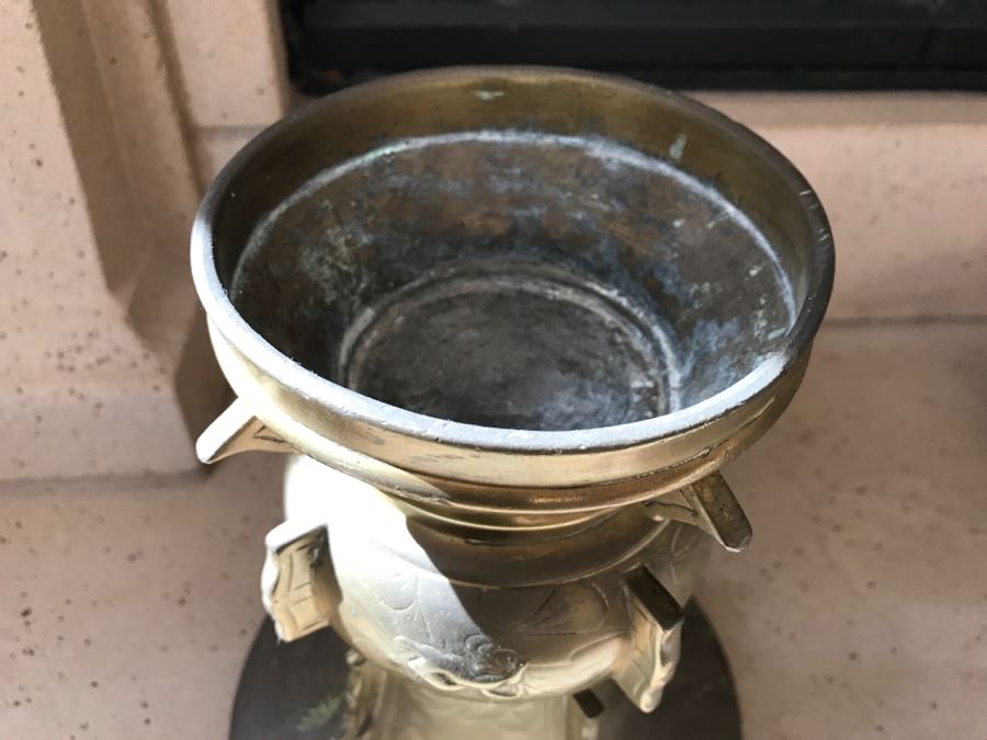 Brass Asian Candle Holder [Photo 7]