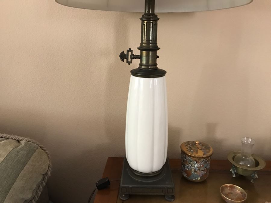 Pair Of Vintage Tall Brass And White Porcelain Table Lamps By Stiffel [Photo 13]