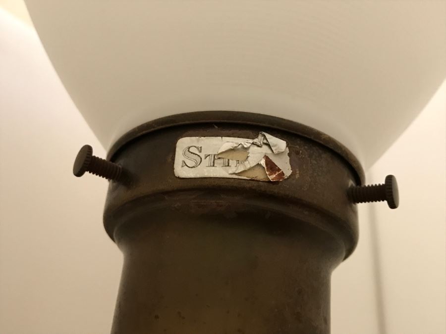 Pair Of Vintage Tall Brass And White Porcelain Table Lamps By Stiffel [Photo 19]