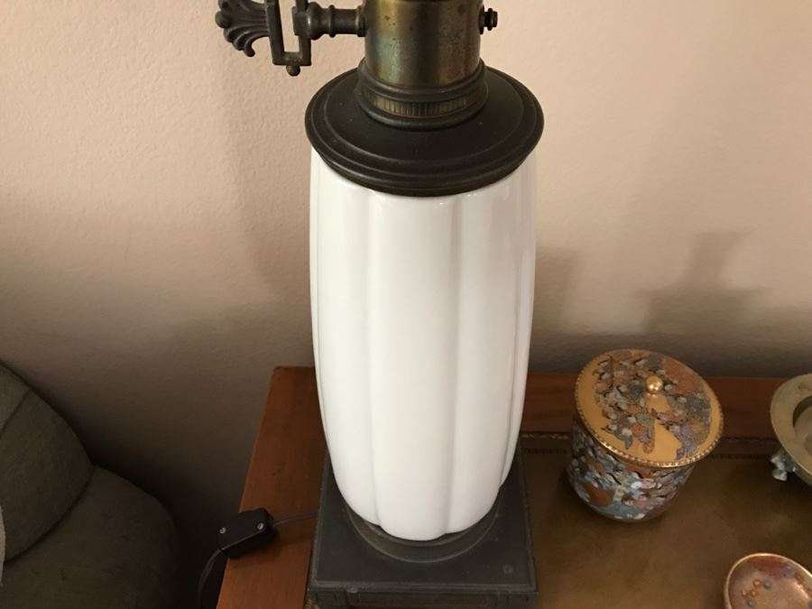 Pair Of Vintage Tall Brass And White Porcelain Table Lamps By Stiffel [Photo 16]